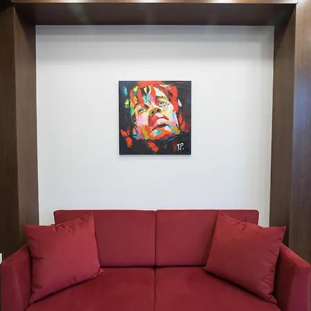 B1 Boutique 索菲亞